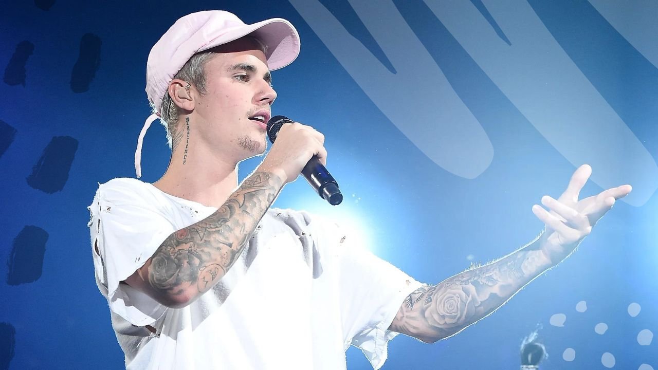 Justin Bieber  World Tour